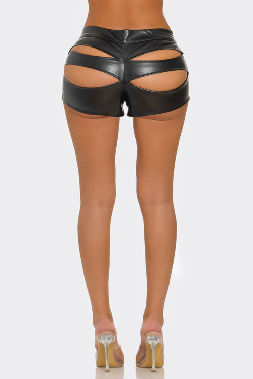 2729 Cheek Chic Shorts-1